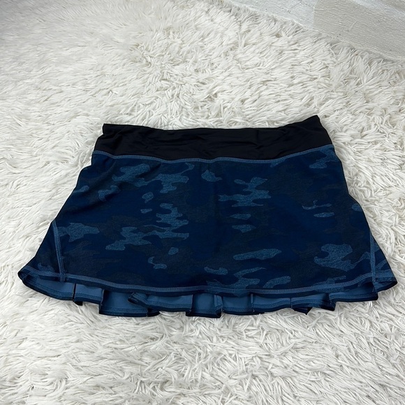 Lululemon Run: Pace Setter Skirt Heathered Texture Lotus Camo Oil Slick - Picture 1 of 8